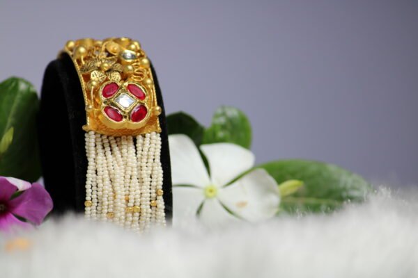 bracelet design with diamonds