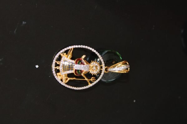 goddess gold pendent