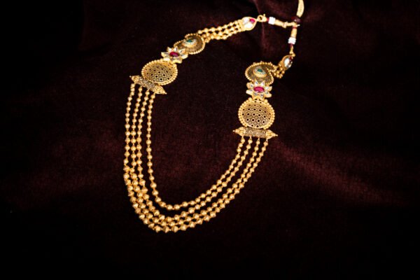 mala type women necklace
