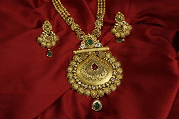 unique and antique golden necklace