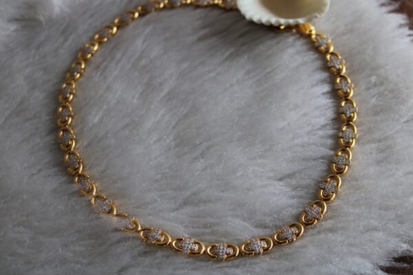 gents golden chain design