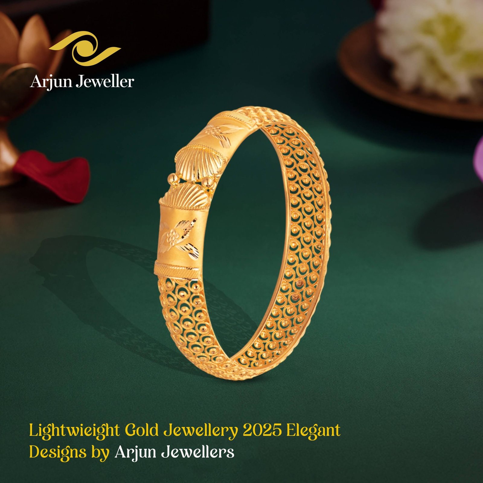 Lightweight Gold Jewellery 2025